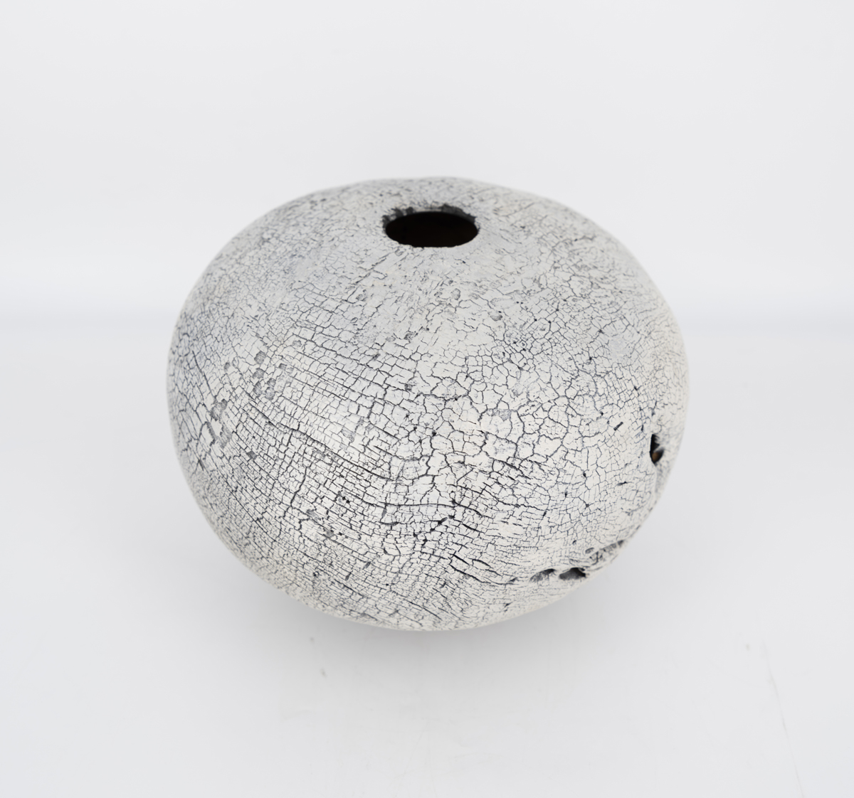 white-500-84687-2