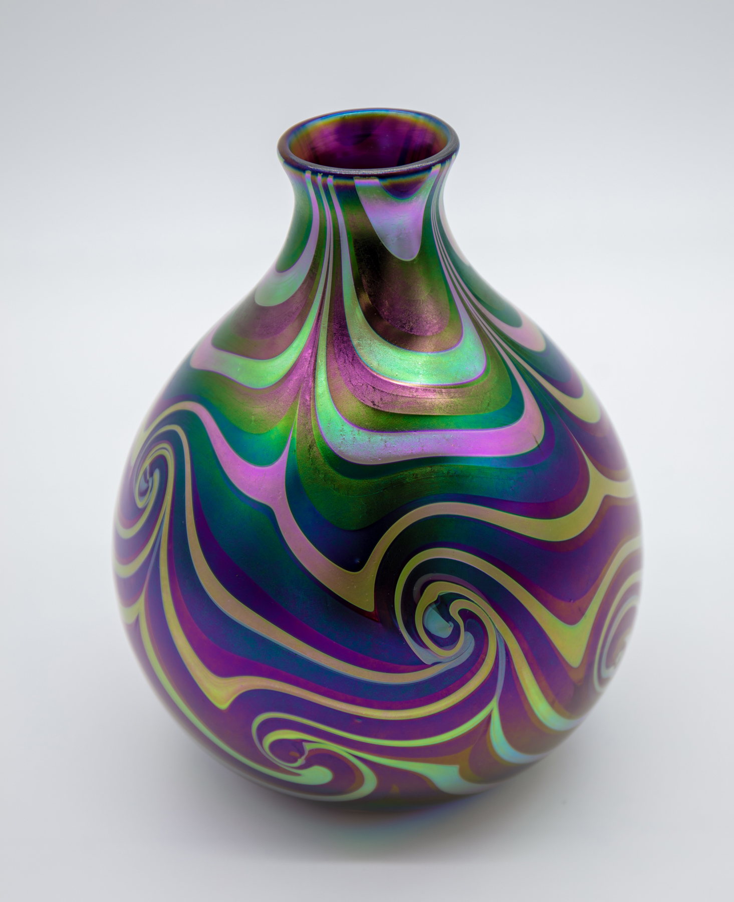 Charles Lotton - Iridescent King Tut Vase