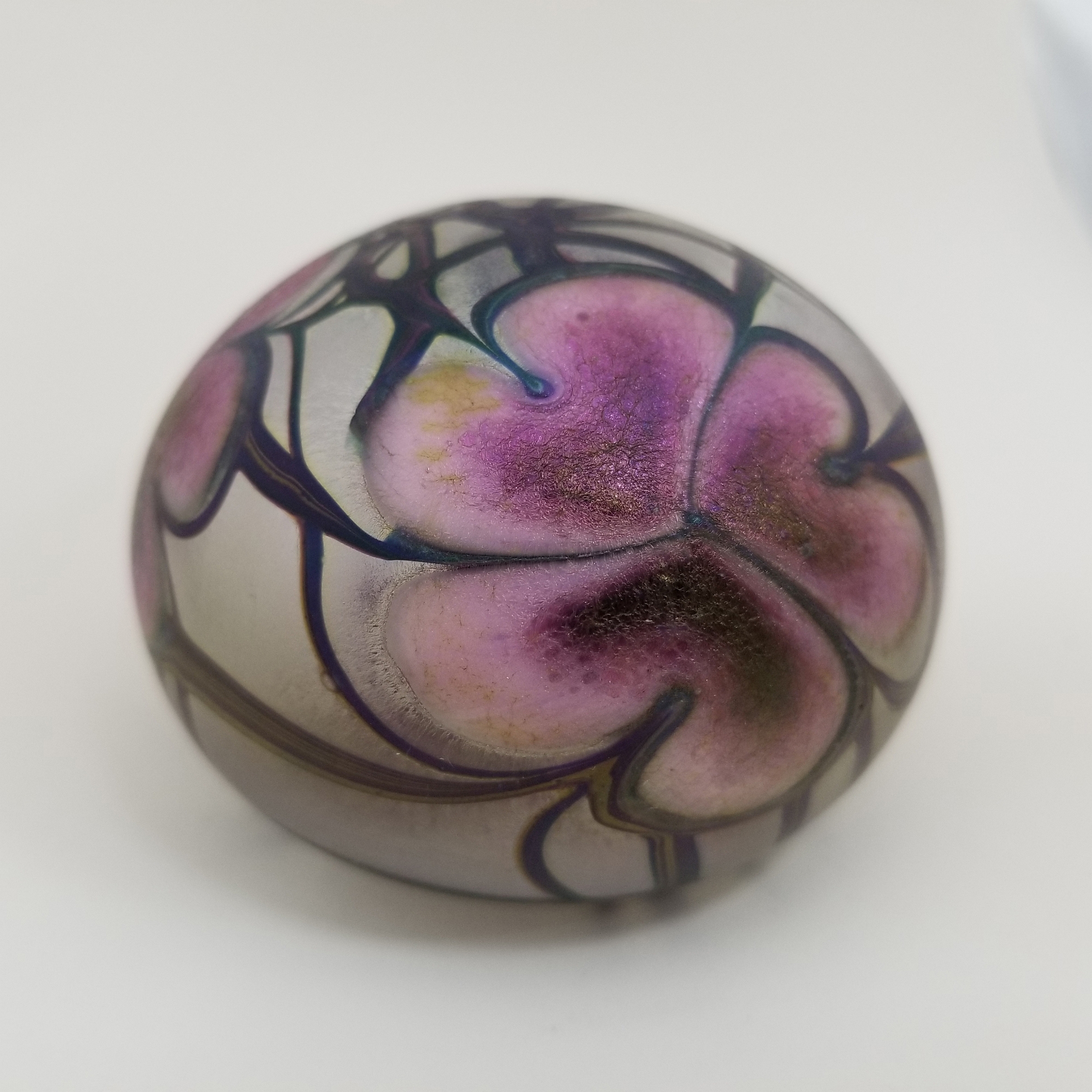 Robert Lagestee - Iridized Paperweight