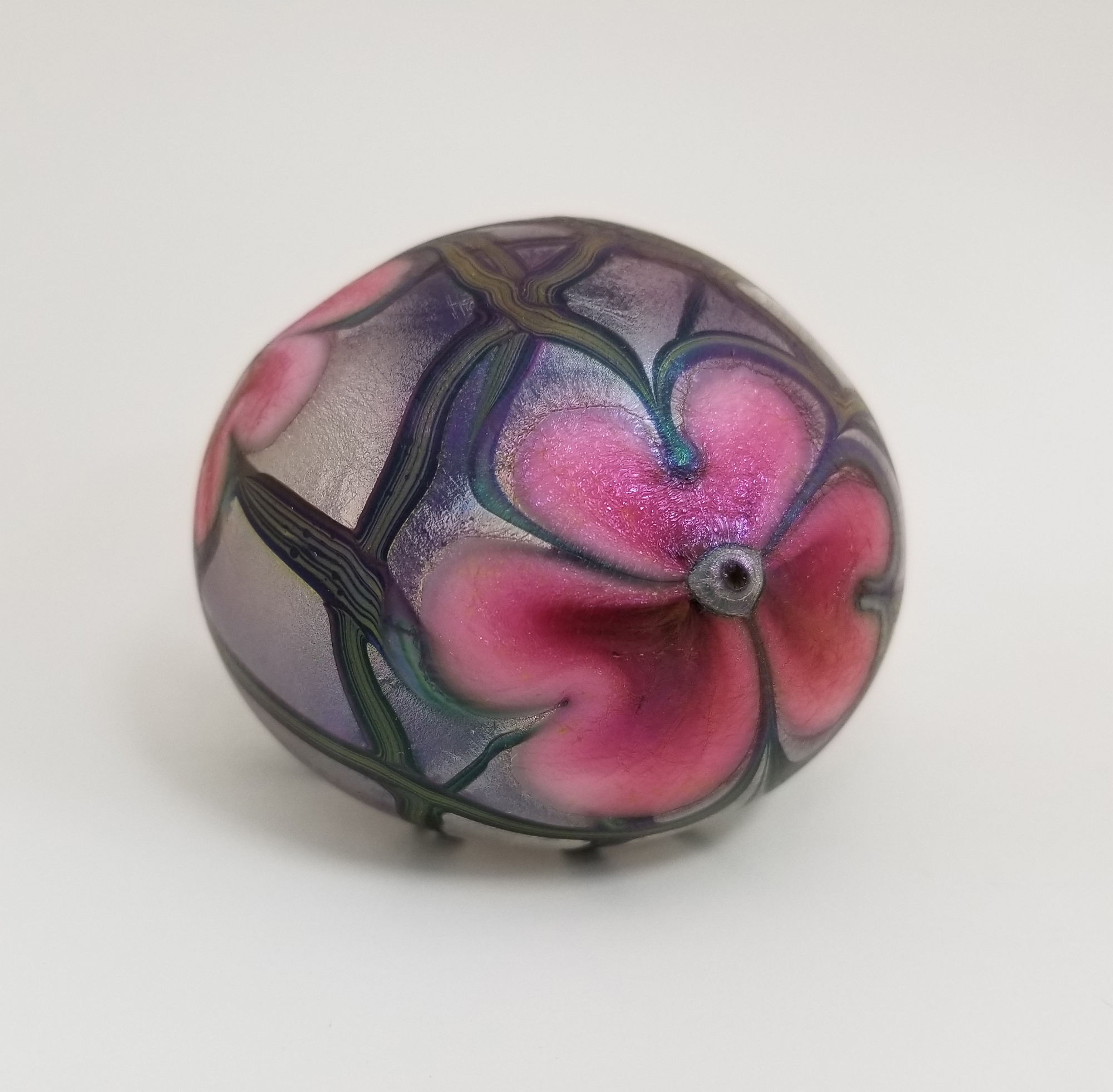 Robert Lagestee - Iridized Paperweight