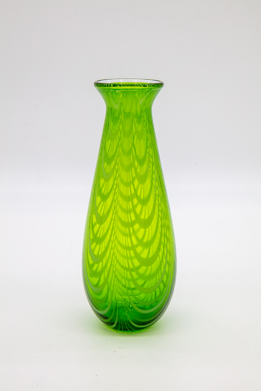 emerald-green-vase-55373-1