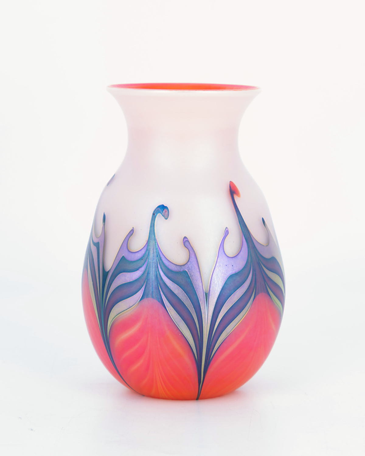 hooked-feather-vase-83694-1-1-1-1