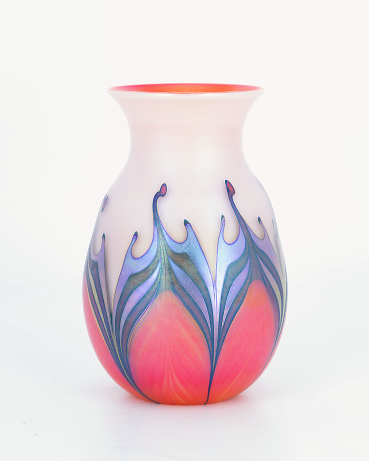 hooked-feather-vase-83694-1-1-1-3
