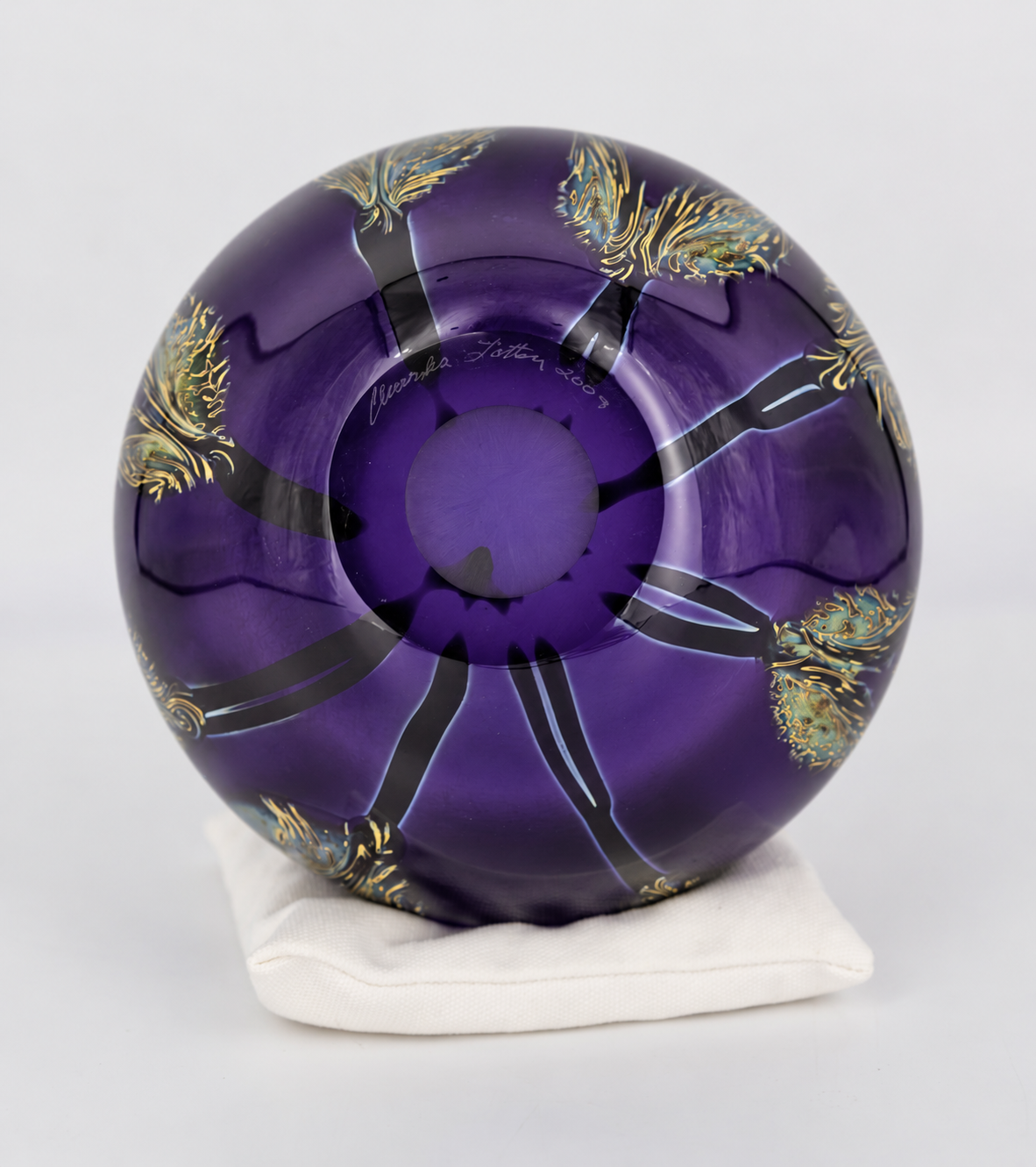 purple-vase-86285-7-1
